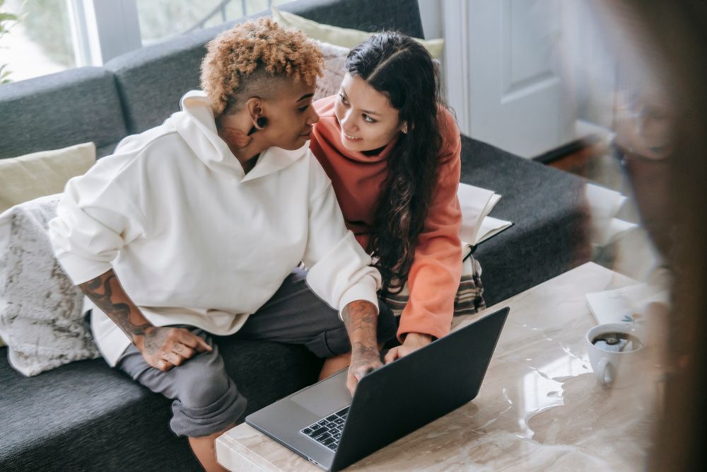 Choosing Between a Sperm Donor and a Known Sperm Provider